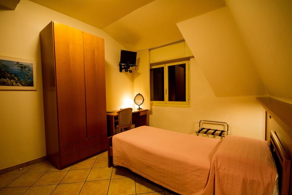 Albergo Lario 게라 라리오 객실 사진