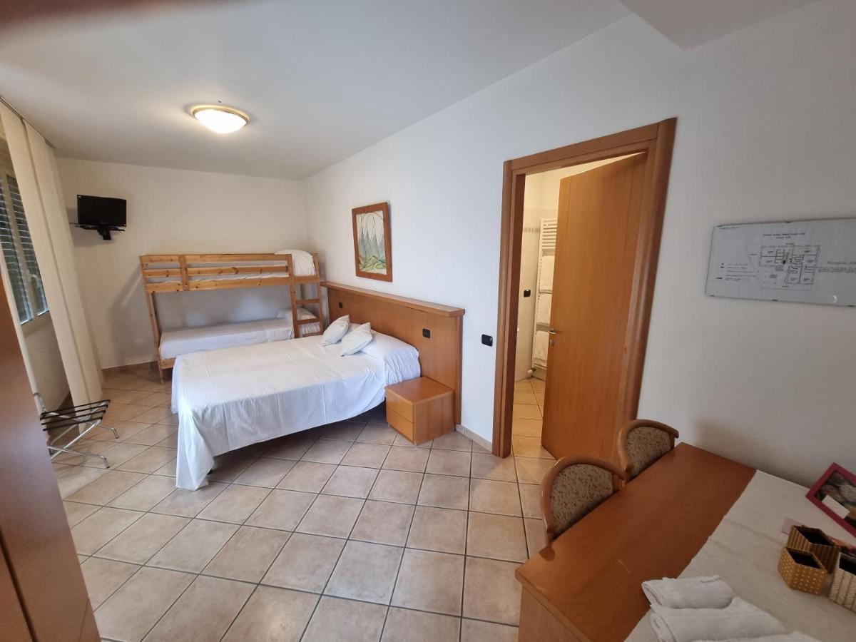 Albergo Lario 게라 라리오 객실 사진
